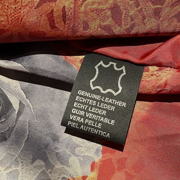 Leather jacket  - Picture 8 of 9